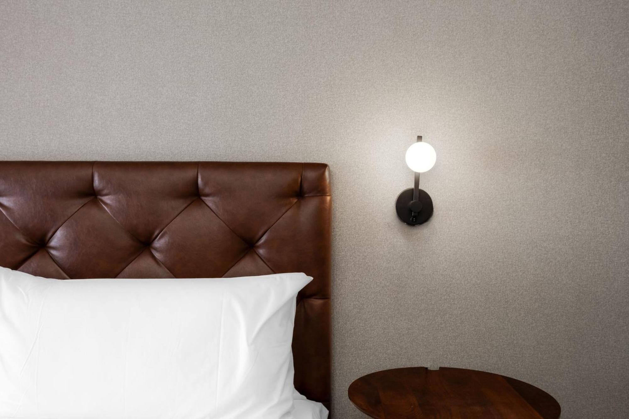 Four Points By Sheraton Kelowna Airport Buitenkant foto