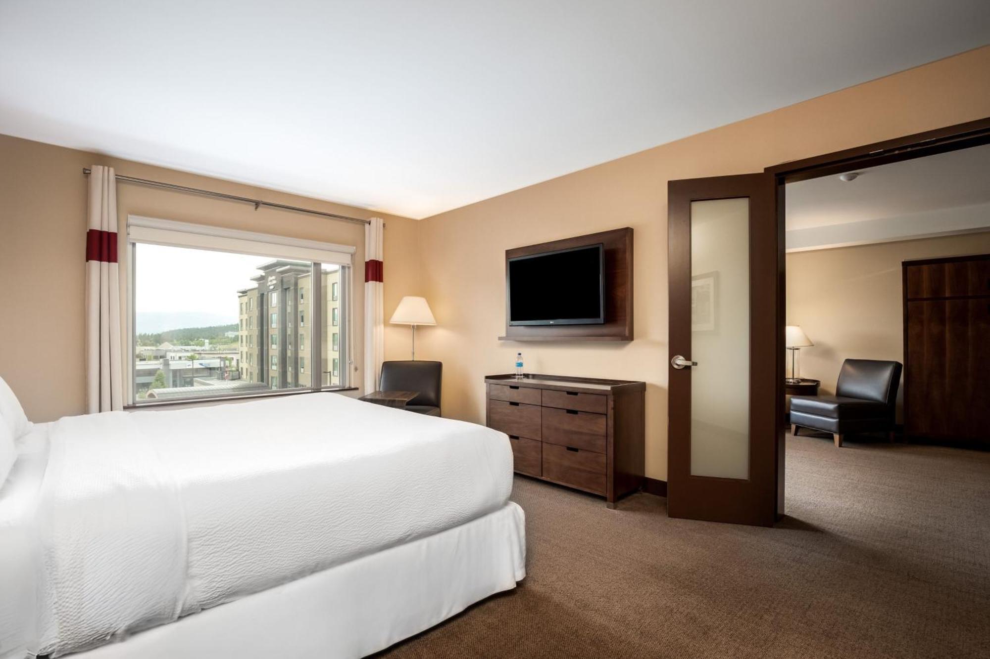 Four Points By Sheraton Kelowna Airport Buitenkant foto