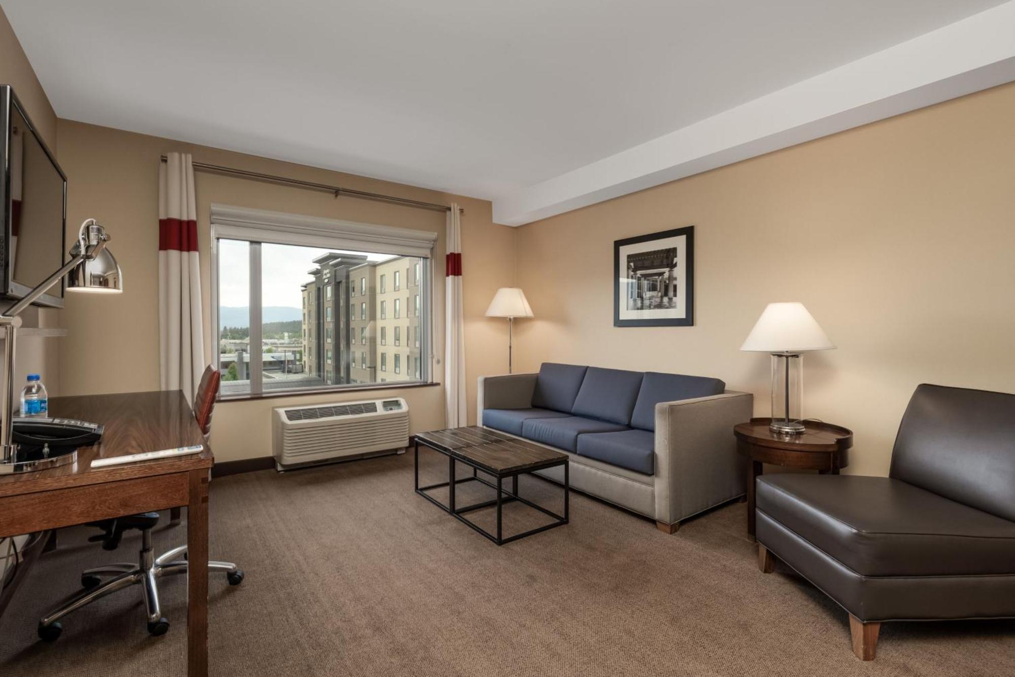 Four Points By Sheraton Kelowna Airport Buitenkant foto