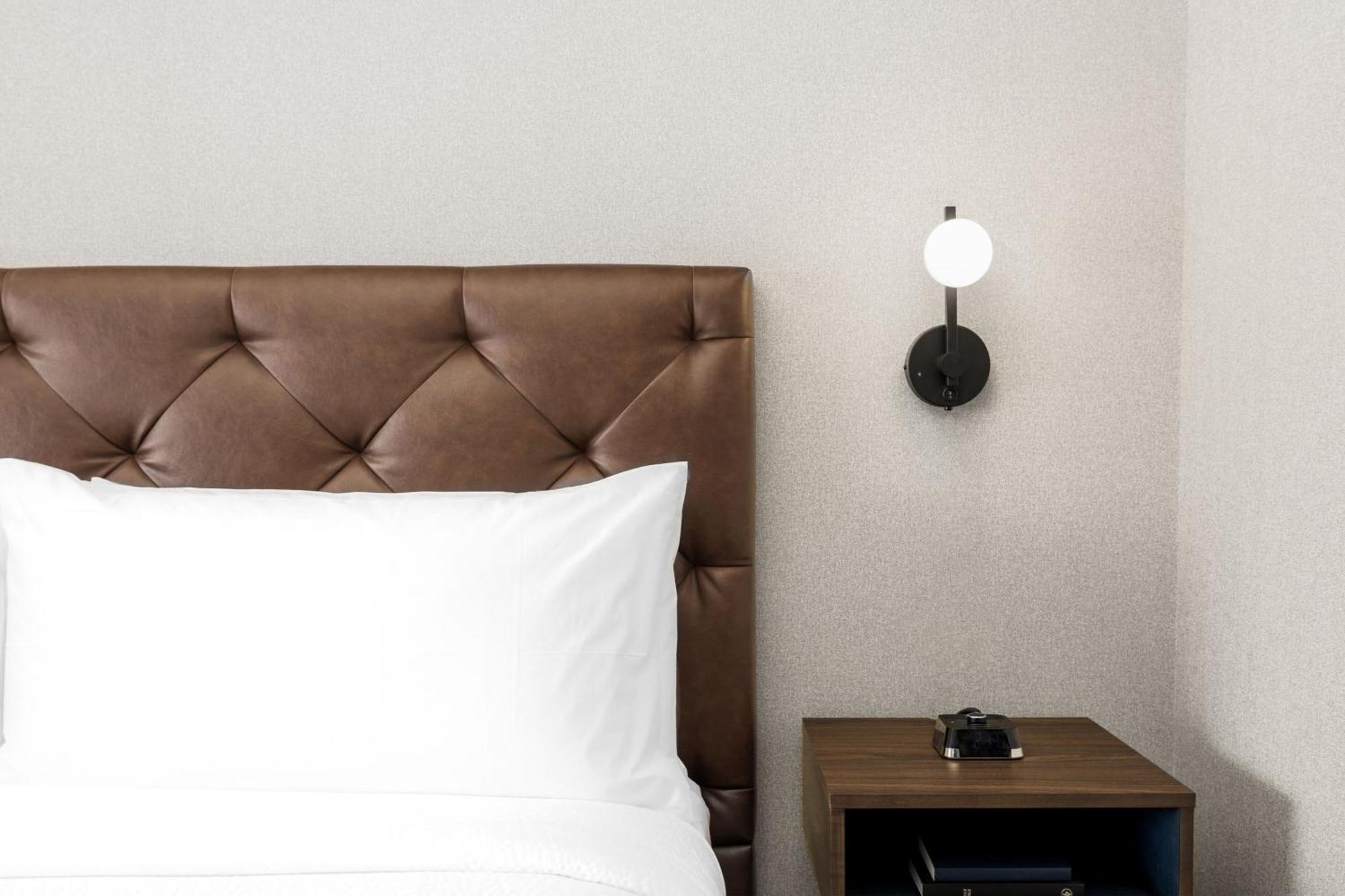 Four Points By Sheraton Kelowna Airport Buitenkant foto